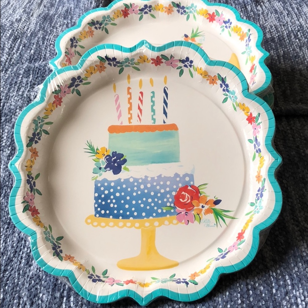 Pioneer Woman 8 Disposable Birthday Plates 11.5” - Picture 6 of 6
